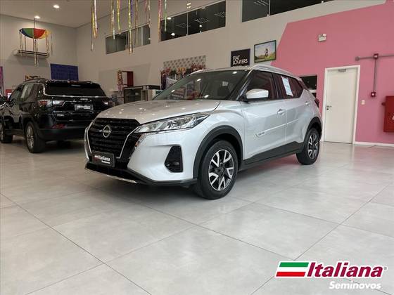 NISSAN KICKS 1.6 16V FLEXSTART SENSE XTRONIC NISSAN KICKS 1.6 16V FLEXSTART SENSE XTRONIC